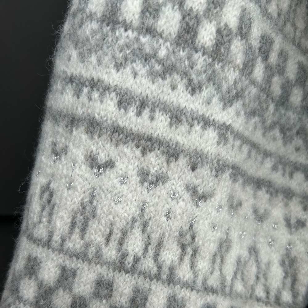 Northern Reflections zip up Cardigan - Winter/Festive theme - cream/grey - M - Picture 5 of 8